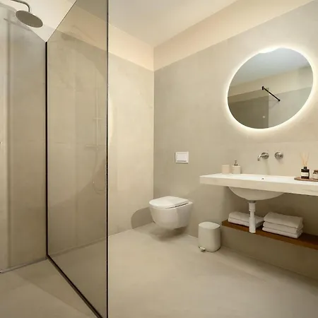 Lovely In Primosten With Private Swimming Pool, Be Inside Or Outside Nyaraló